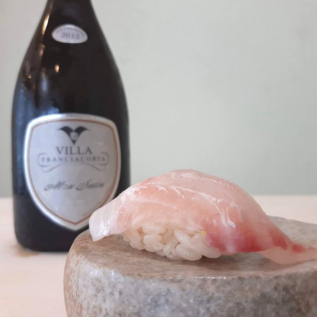 ヘダイ×ヴィッラ フランチャコルタ モン・サテン ブリュット 2012（Villa Franciacorta Mon Satèn Brut 2012）